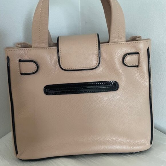 My Flat In London Debutante Tote – Nude/Black – NWT - Picture 3 of 11
